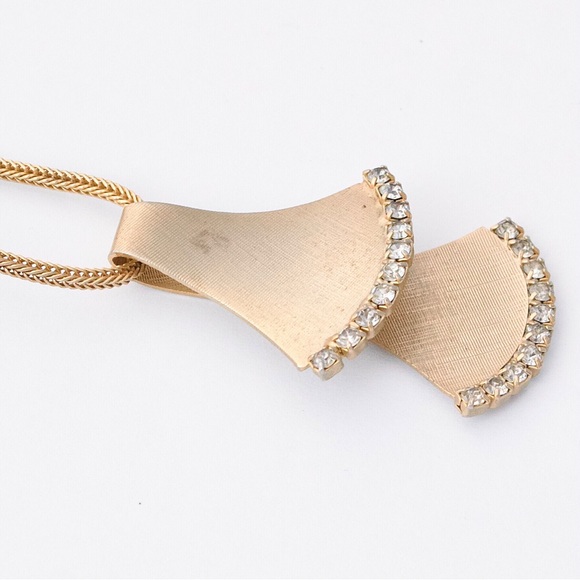 Vintage Hobé Pendant Necklace Gold Tone Double Fan Shape with Rhinestone Rare - Picture 2 of 7